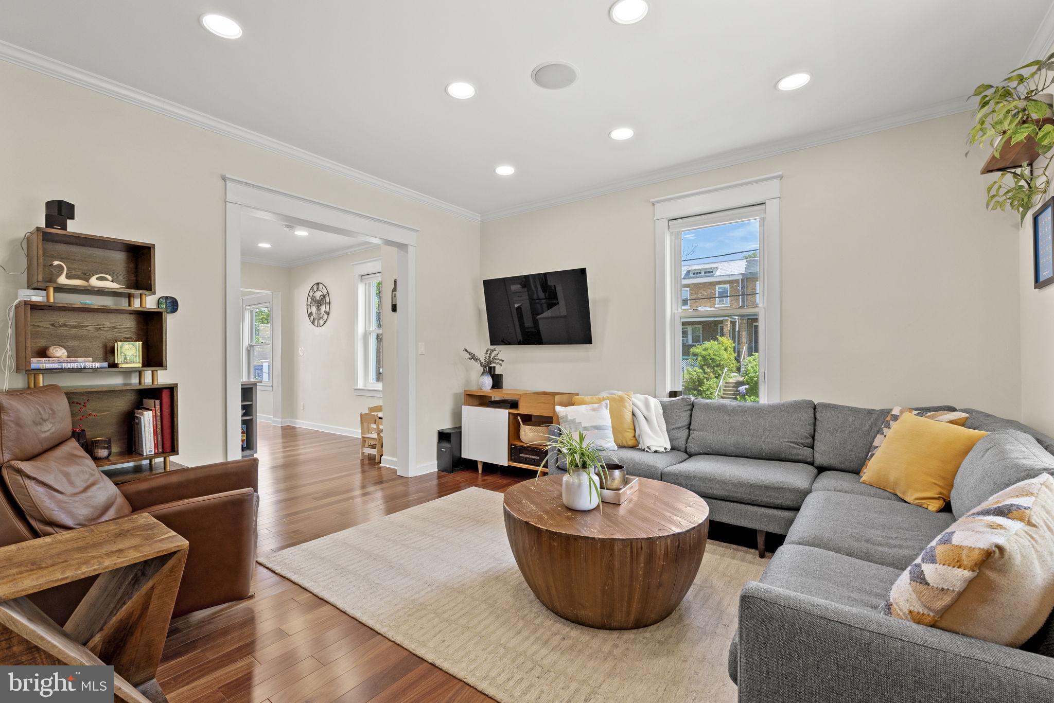 501 Allison St NW