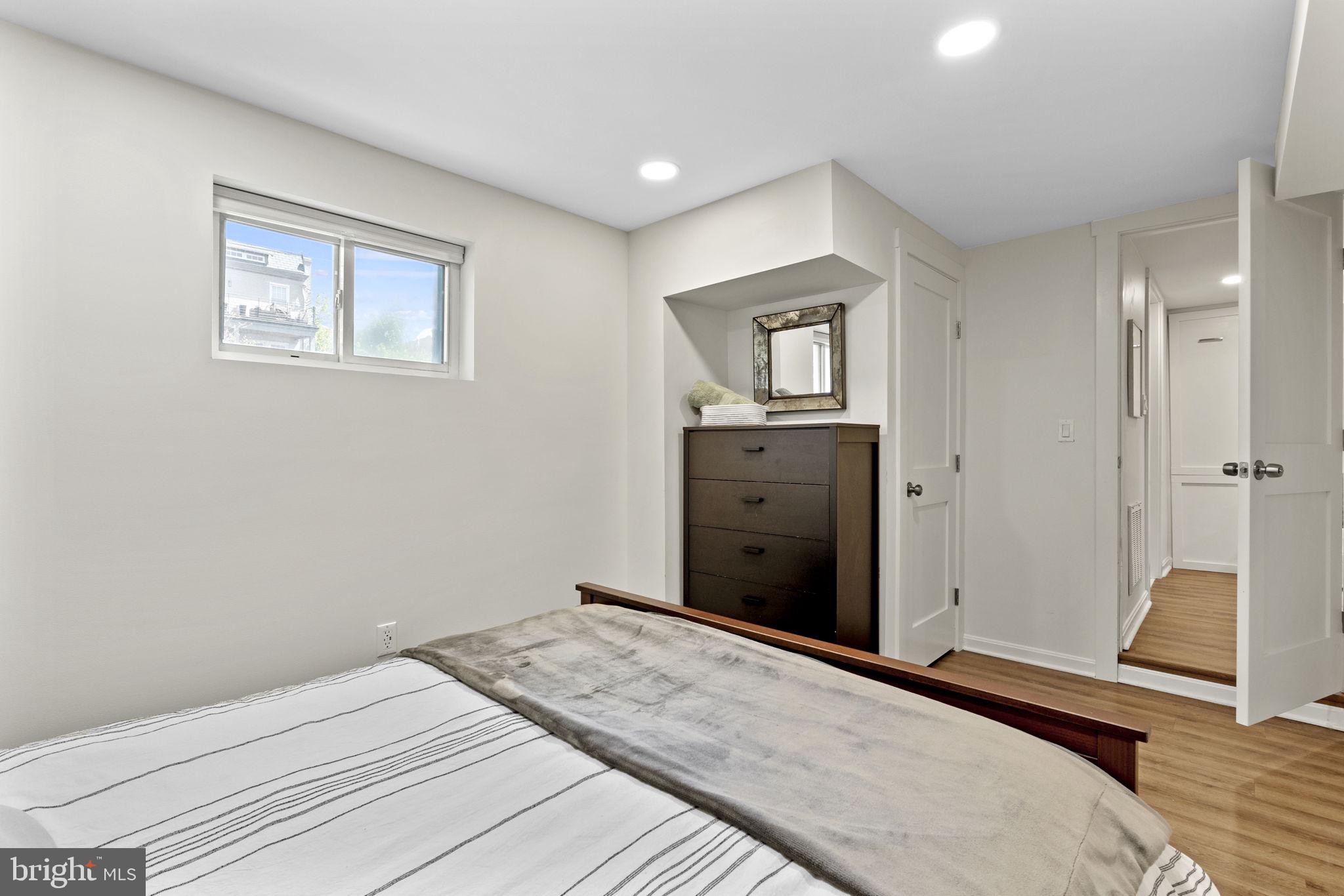 501 Allison St NW