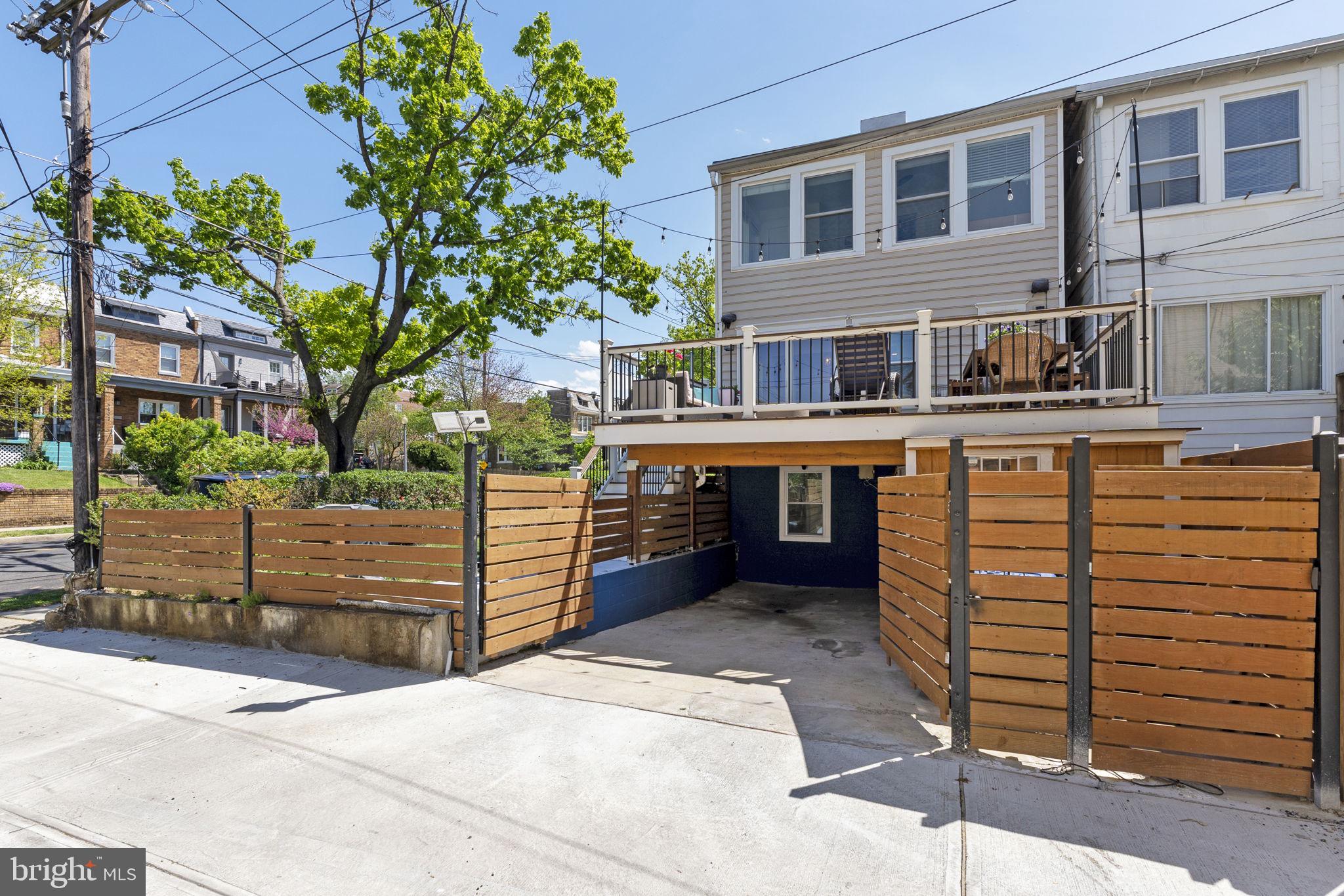 501 Allison St NW