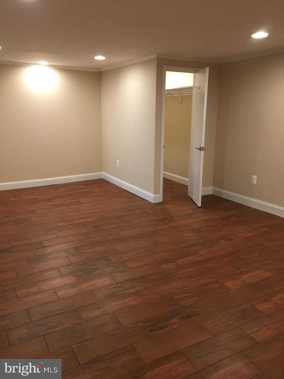 2328 ASHMEAD PL NW #1