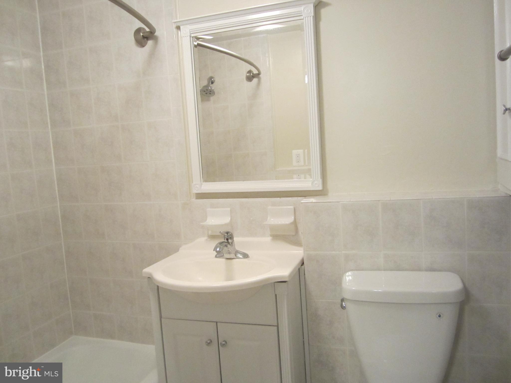 2328 ASHMEAD PL NW #1