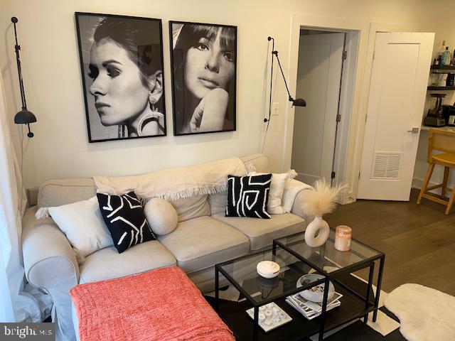 1412 CHAPIN ST NW #303