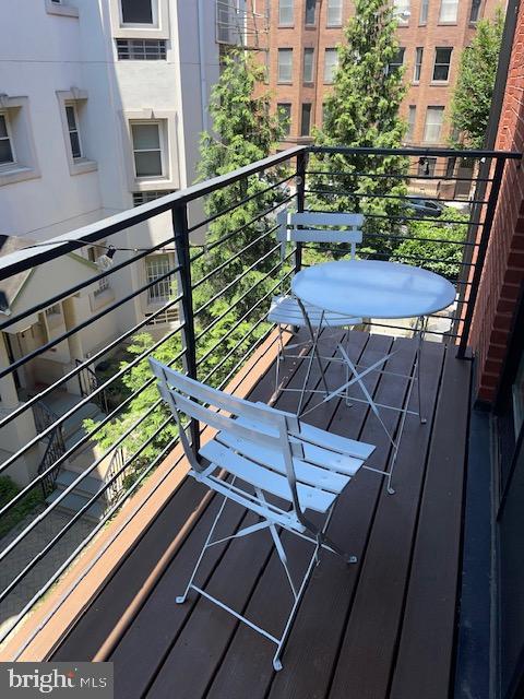 1412 CHAPIN ST NW #303