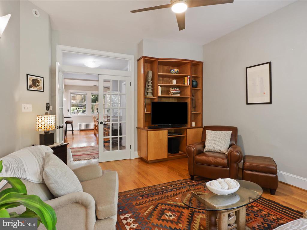 2013 Park Rd NW