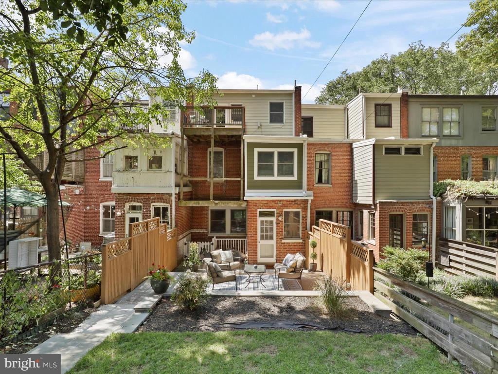 2013 Park Rd NW