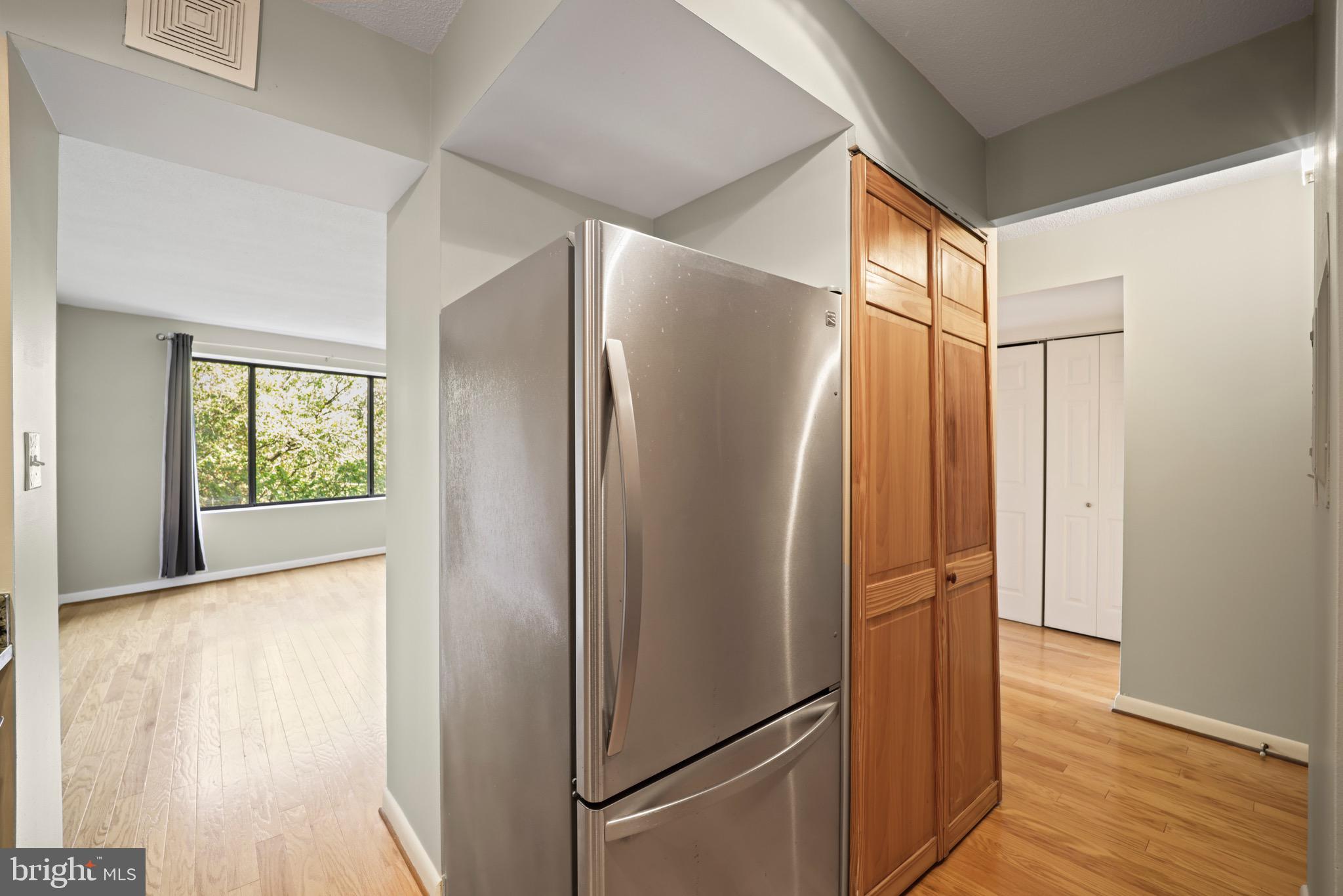 2141 Wisconsin Ave NW #502