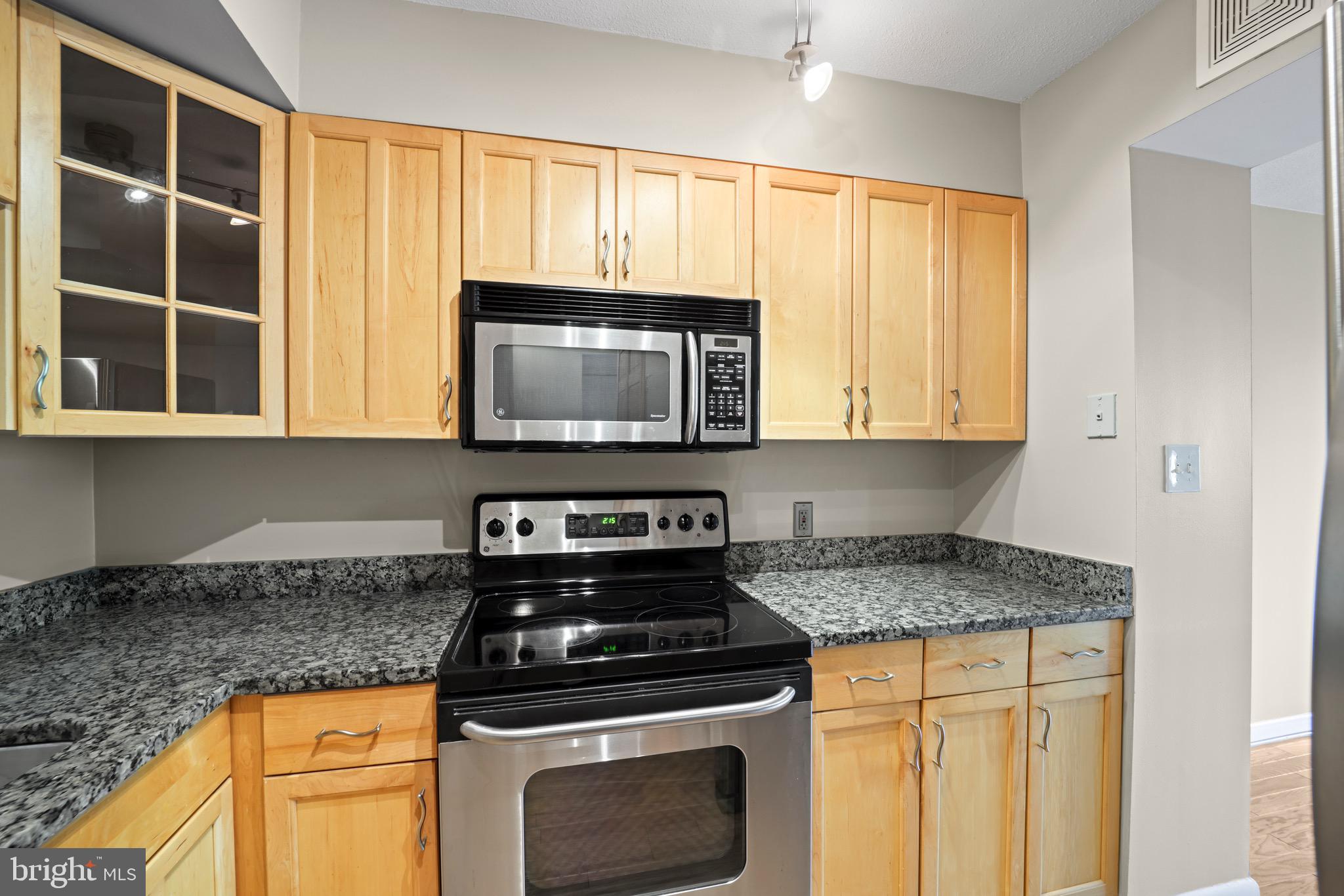 2141 Wisconsin Ave NW #502