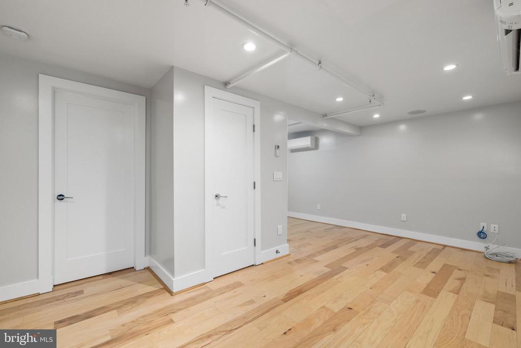1514 Newton St NW #B1