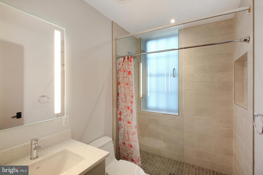 448 K ST NW #201