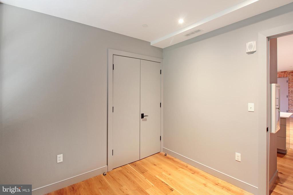 448 K ST NW #201