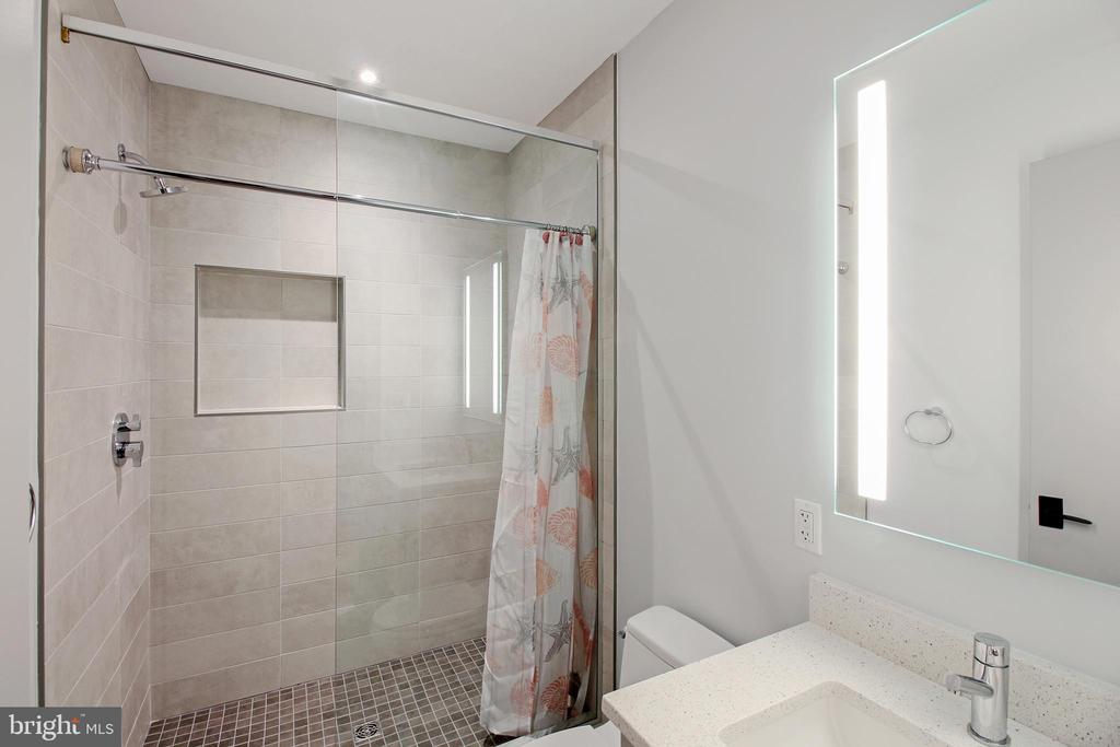 448 K ST NW #201