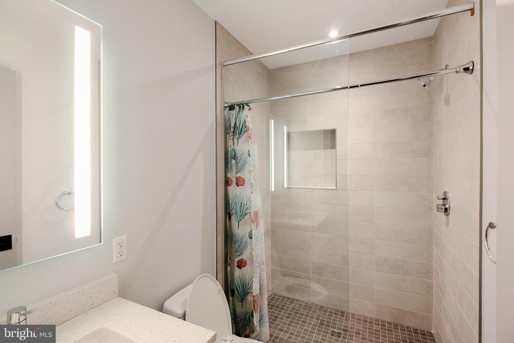 448 K ST NW #201
