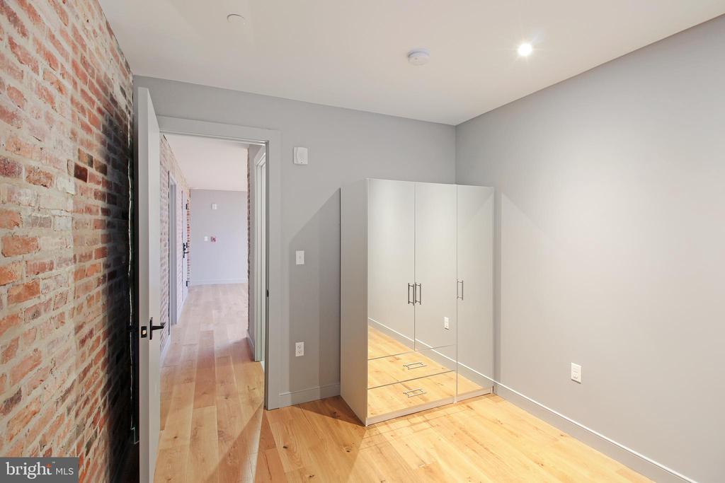 448 K ST NW #201