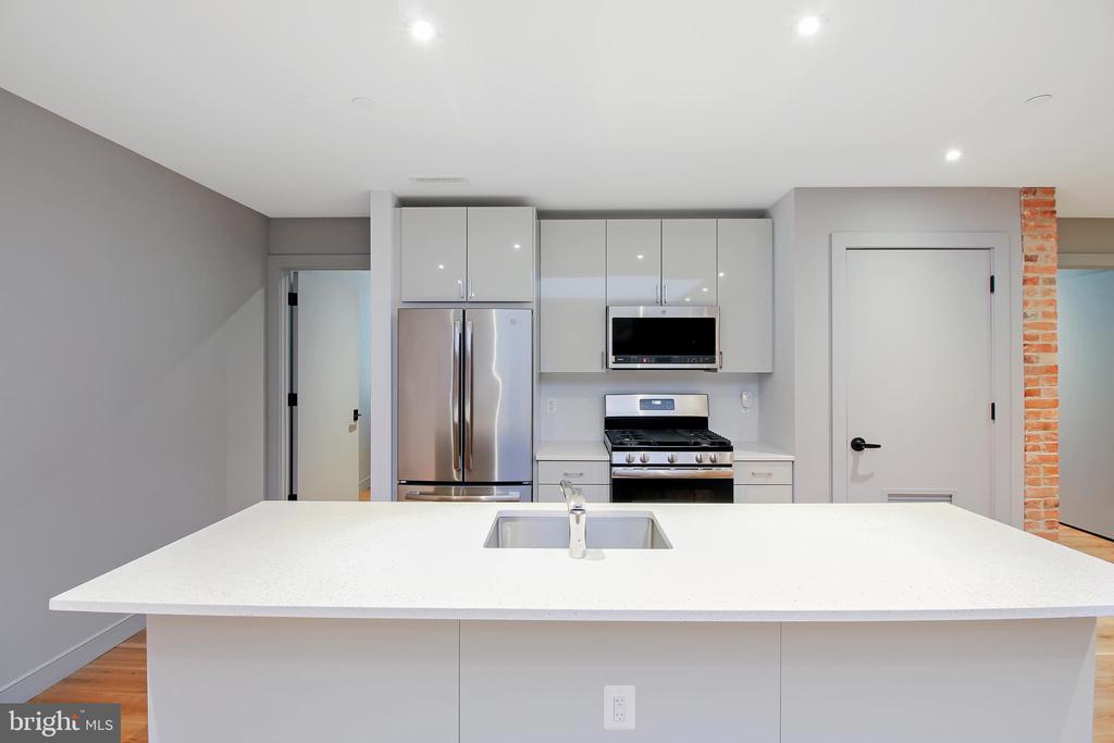 448 K ST NW #201