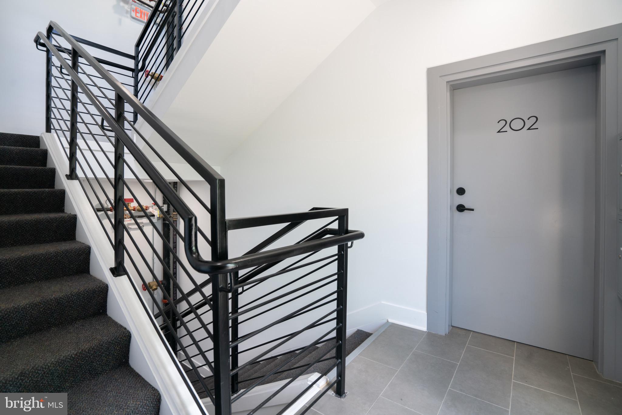 705 IRVING ST NW #202