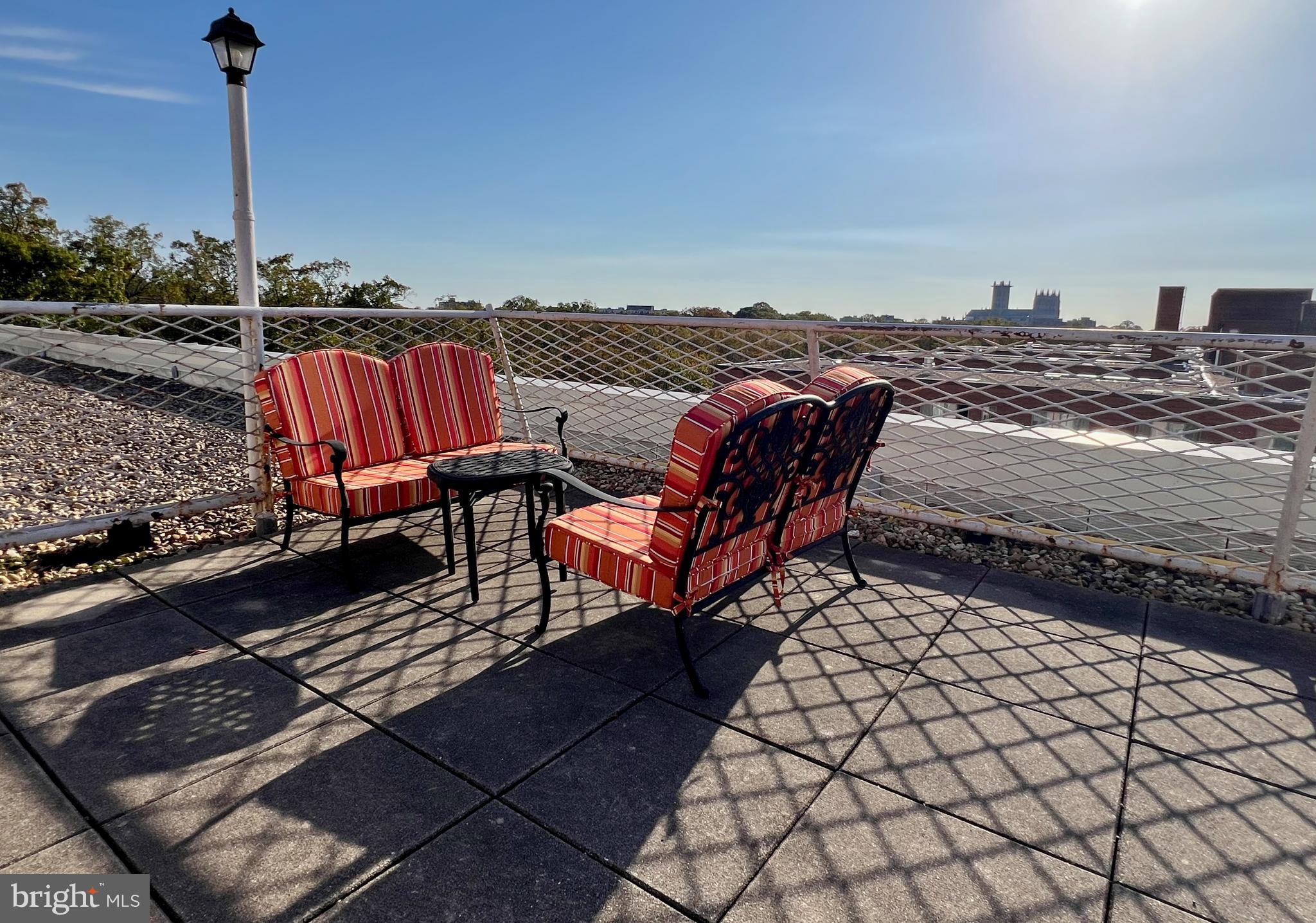 4301 MASSACHUSETTS AVENUE NW 8011