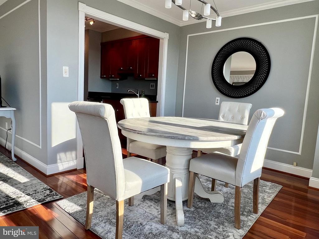 4301 MASSACHUSETTS AVENUE NW 8011