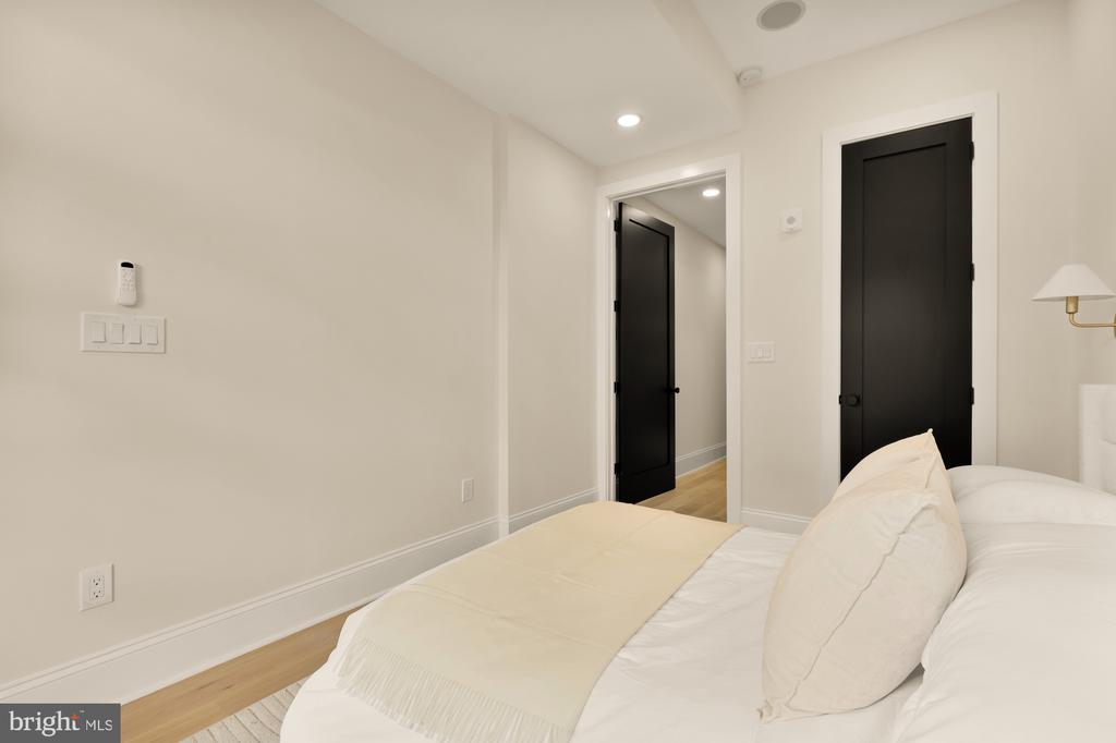 733 EUCLID STREET NW Unit: 201