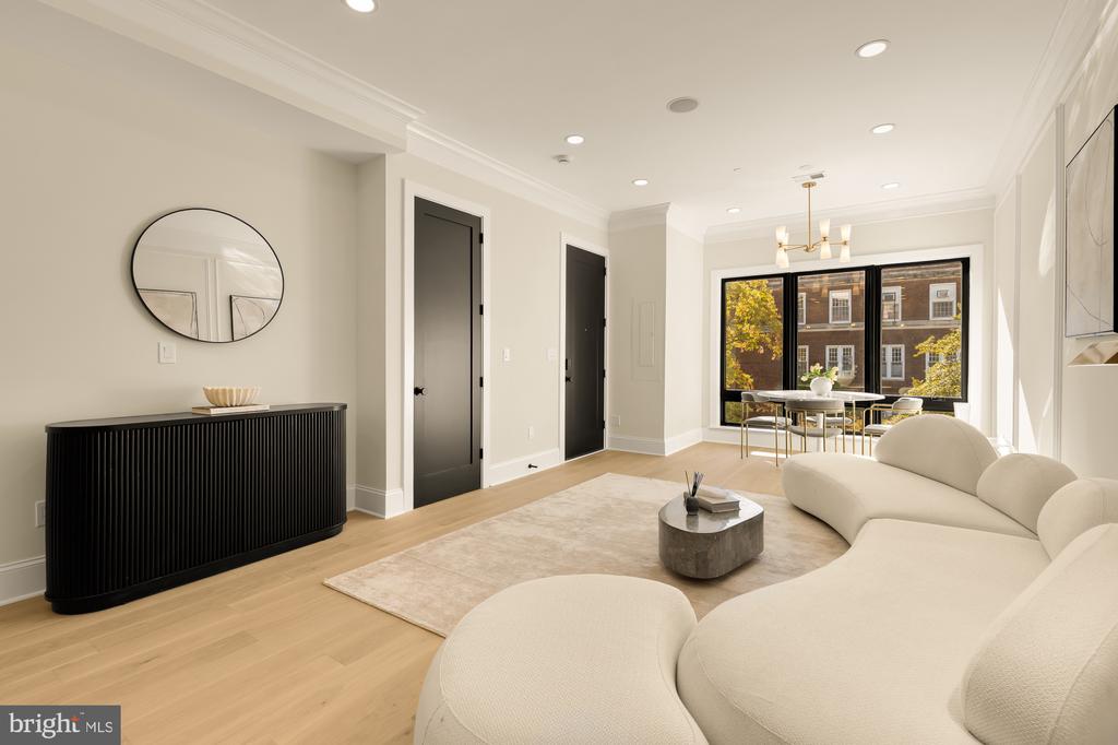733 EUCLID STREET NW Unit: 201