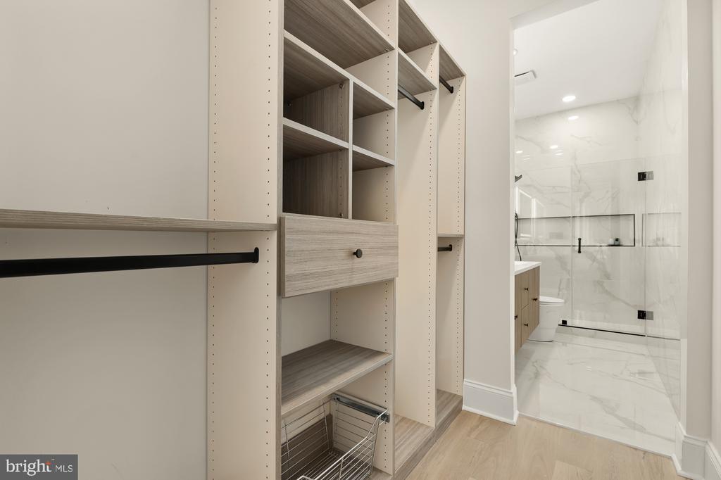 733 EUCLID STREET NW Unit: 201