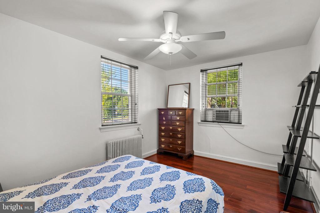 4581 MACARTHUR BOULEVARD NW 103