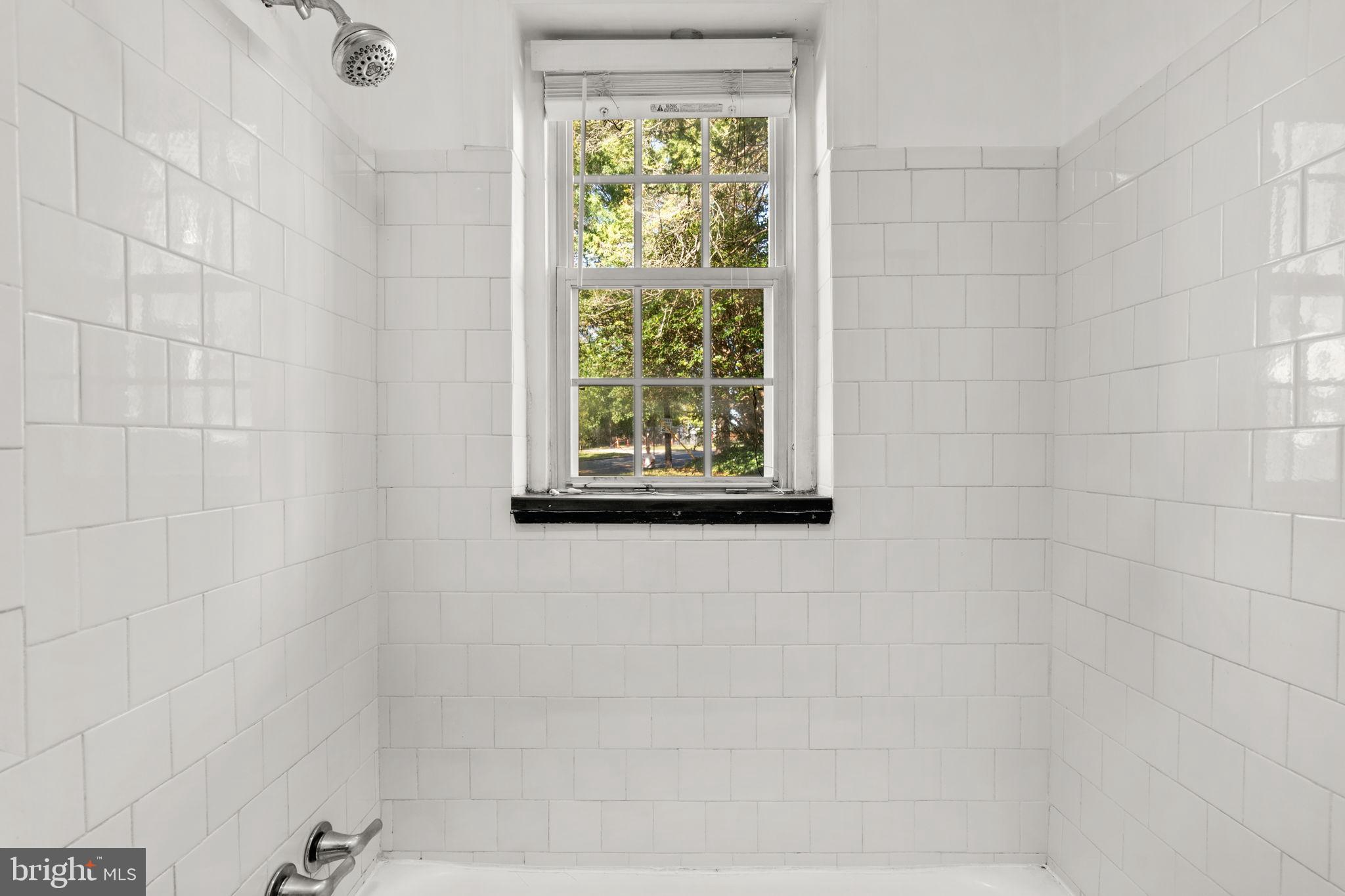 4581 MACARTHUR BOULEVARD NW 103