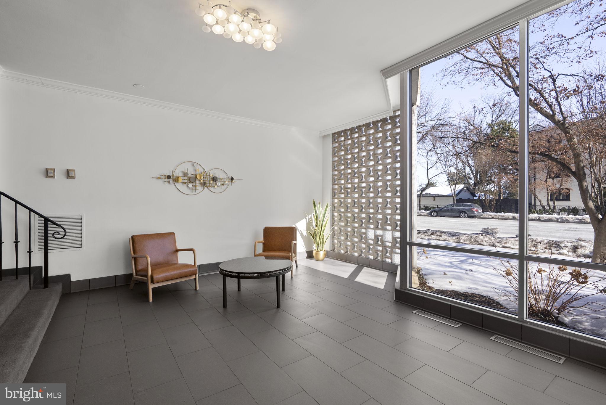 2800 WISCONSIN AVENUE NW 304