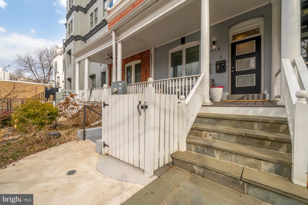 2315 ONTARIO ROAD NW 1