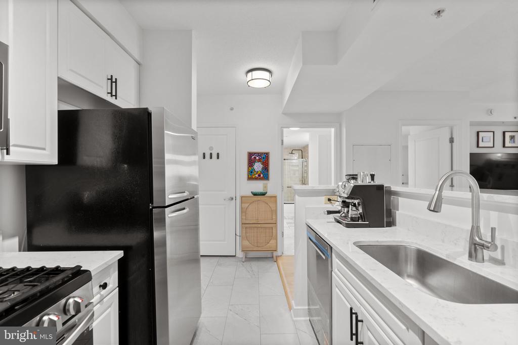 555 MASSACHUSETTS AVENUE NW 616