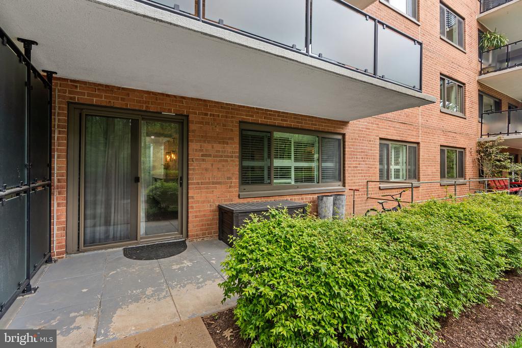 4201 CATHEDRAL AVENUE NW T10E