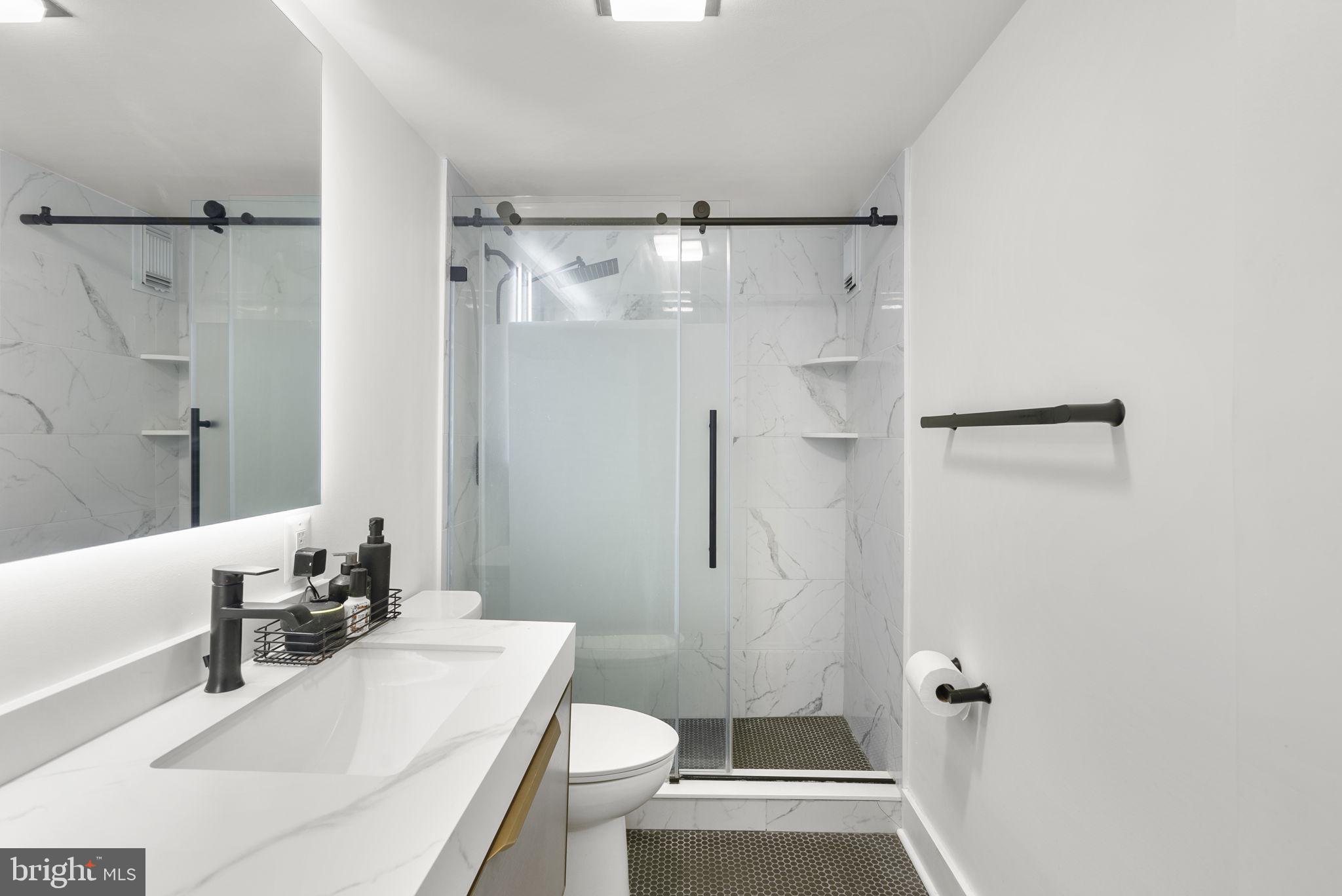 4201 CATHEDRAL AVENUE NW T10E