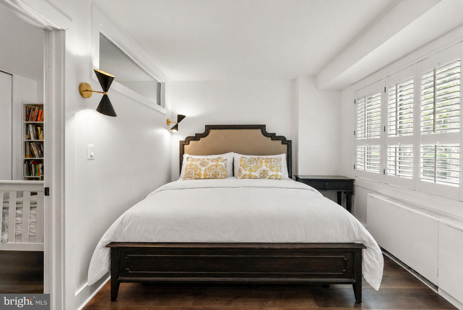 4201 CATHEDRAL AVENUE NW T10E