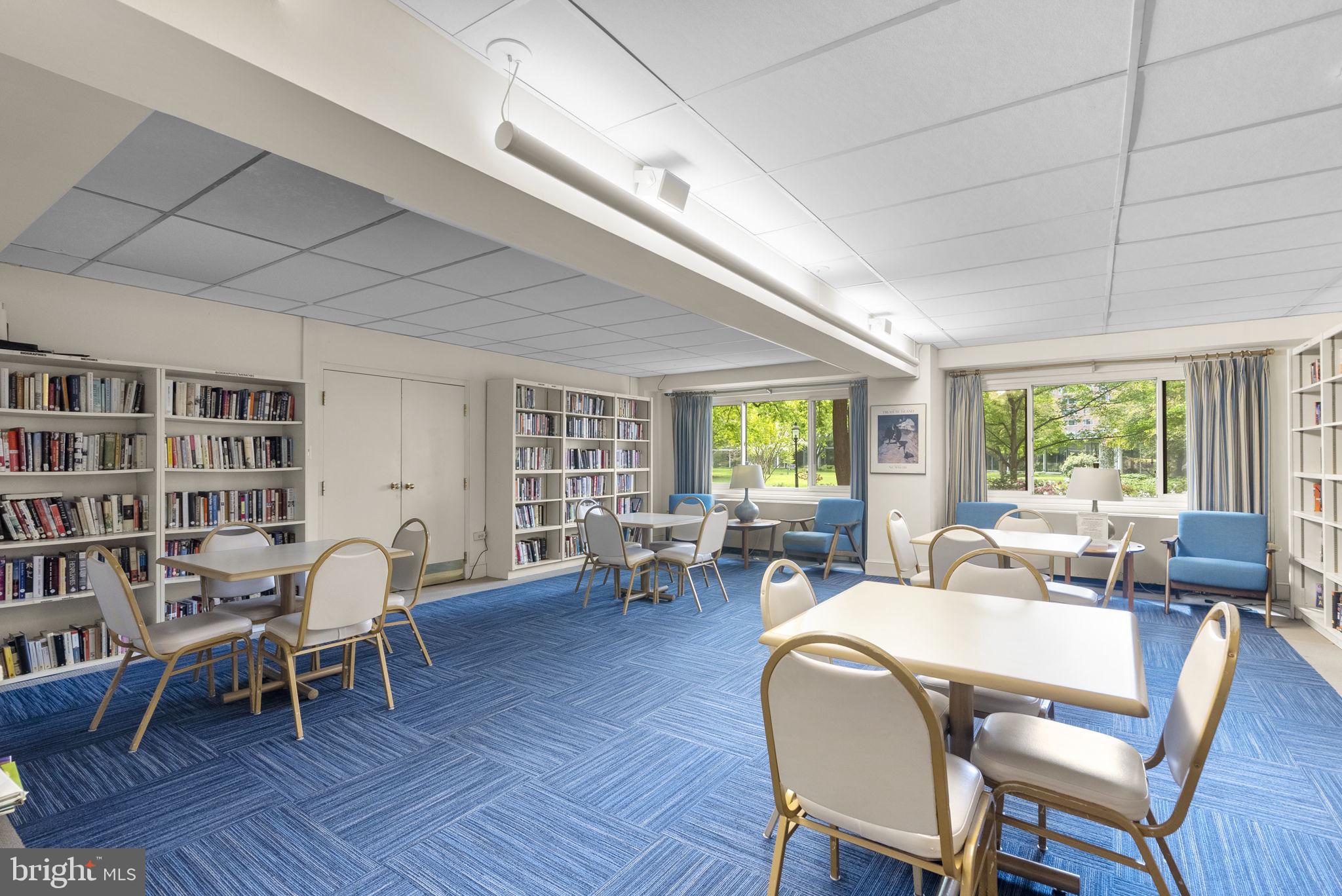 4201 CATHEDRAL AVENUE NW T10E