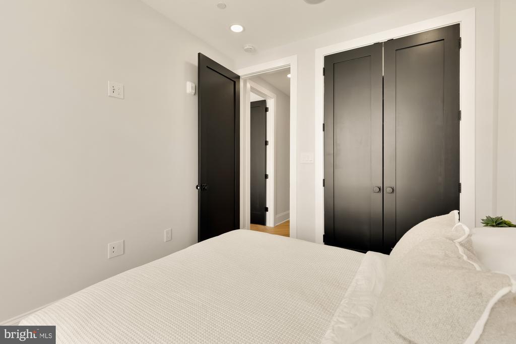 733 EUCLID STREET NW Unit: 303
