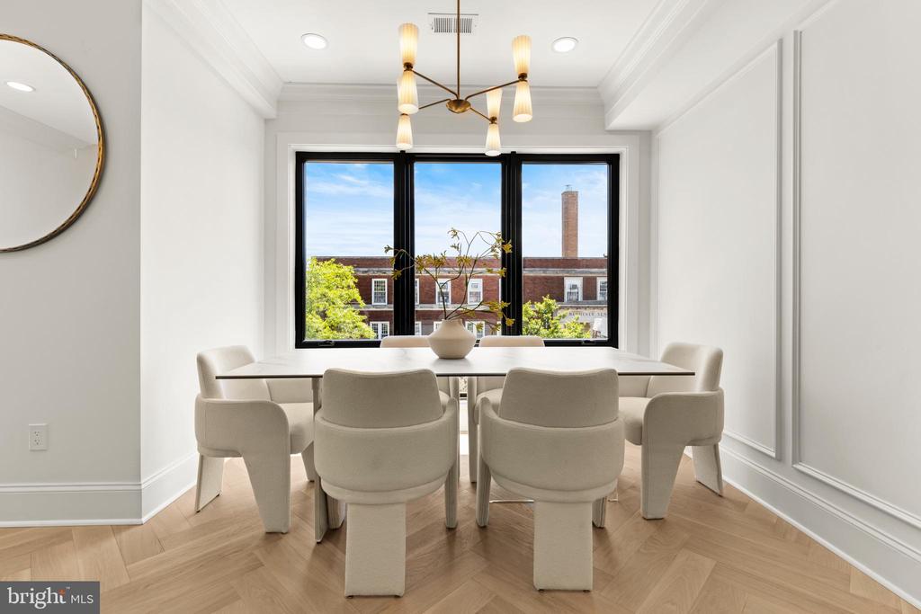 733 EUCLID STREET NW Unit: 303