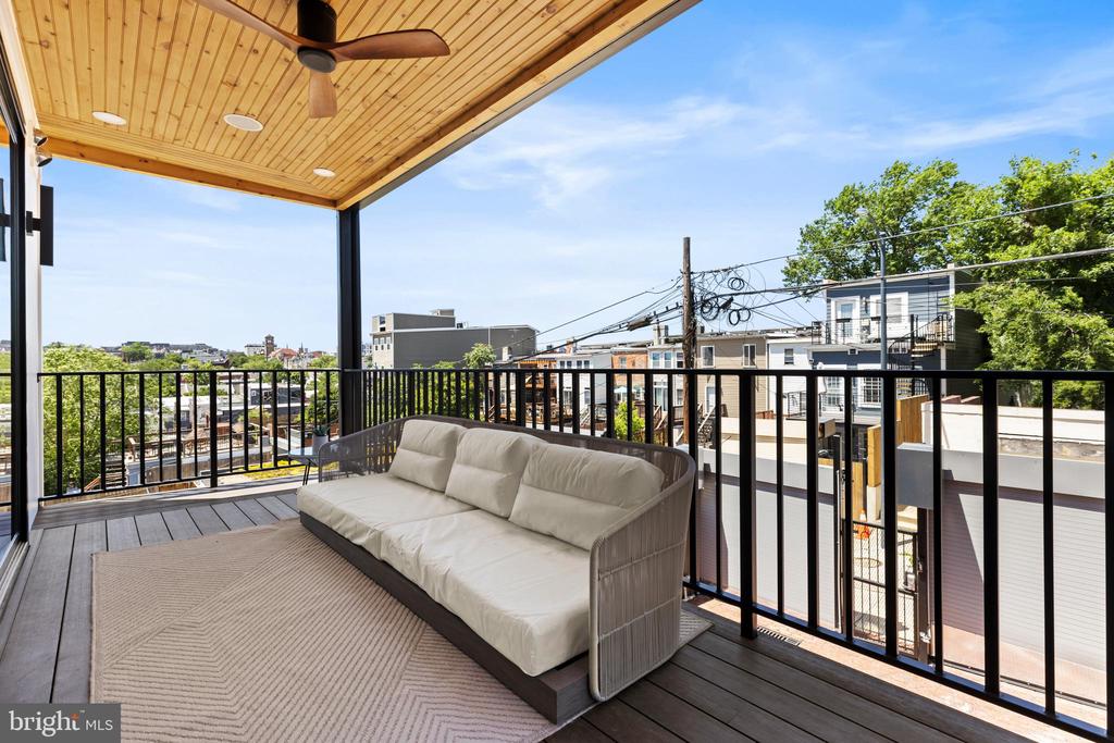733 EUCLID STREET NW Unit: 303