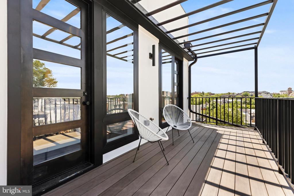 733 EUCLID STREET NW Unit: 303