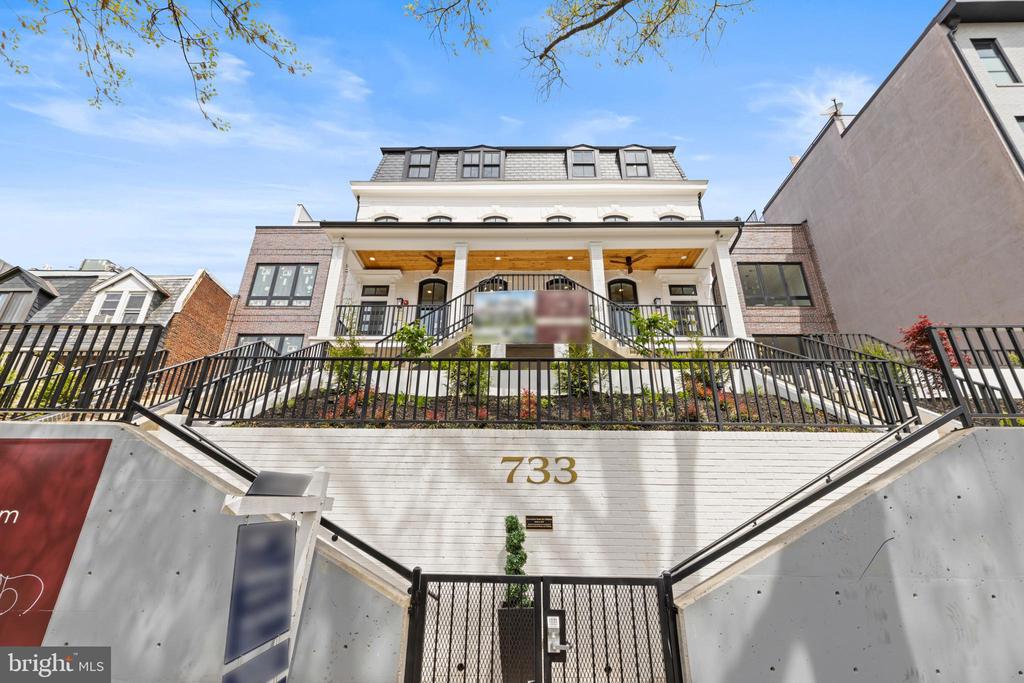 733 EUCLID STREET NW Unit: 303