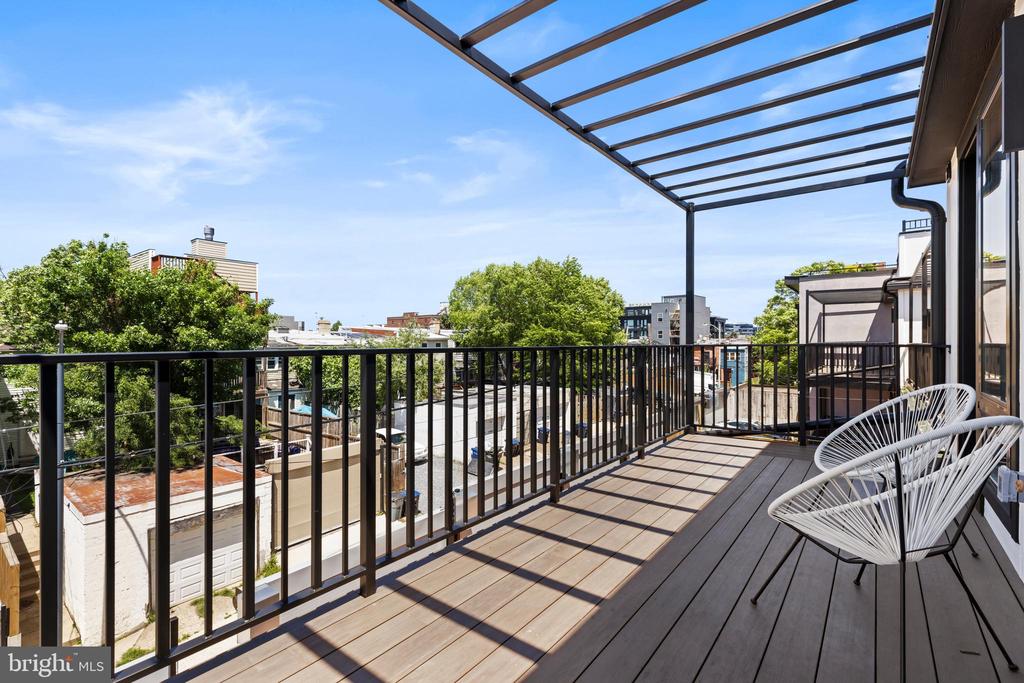 733 EUCLID STREET NW Unit: 303
