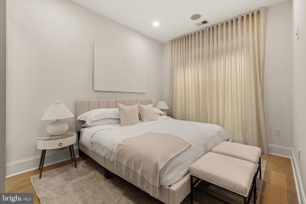 733 EUCLID STREET NW Unit: 104
