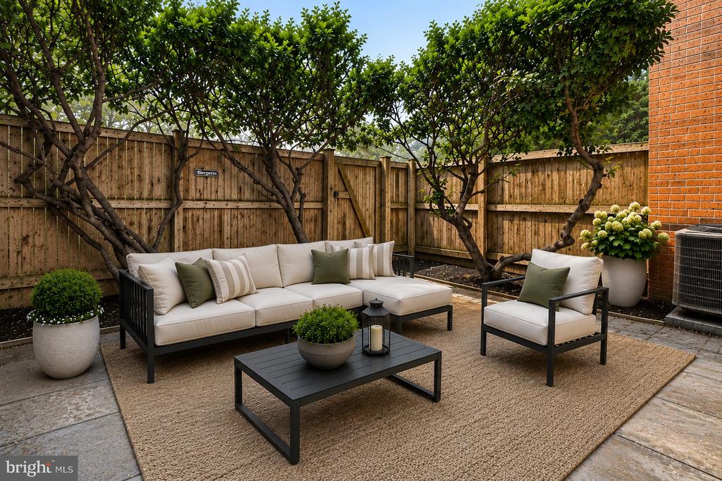 3203 SUTTON PLACE NW Unit: C
