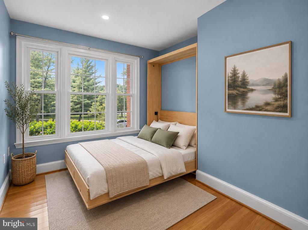 3203 SUTTON PLACE NW Unit: C