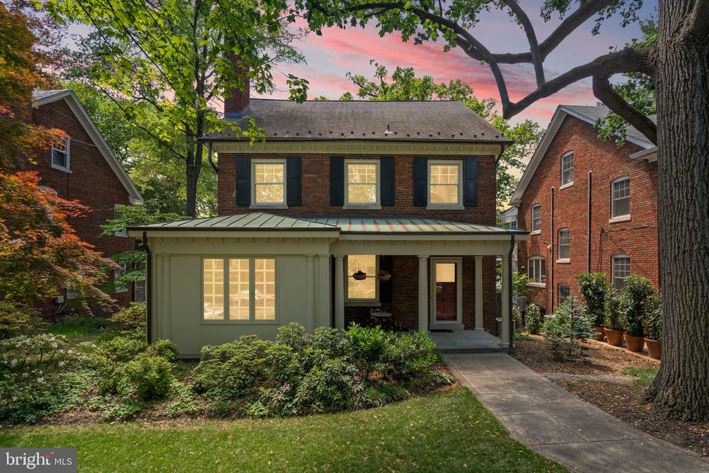 3108 HAWTHORNE STREET NW