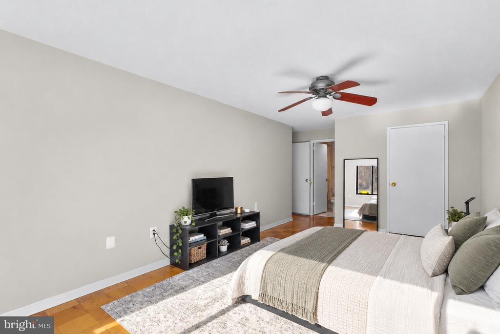 2501 CALVERT STREET NW Unit: 409