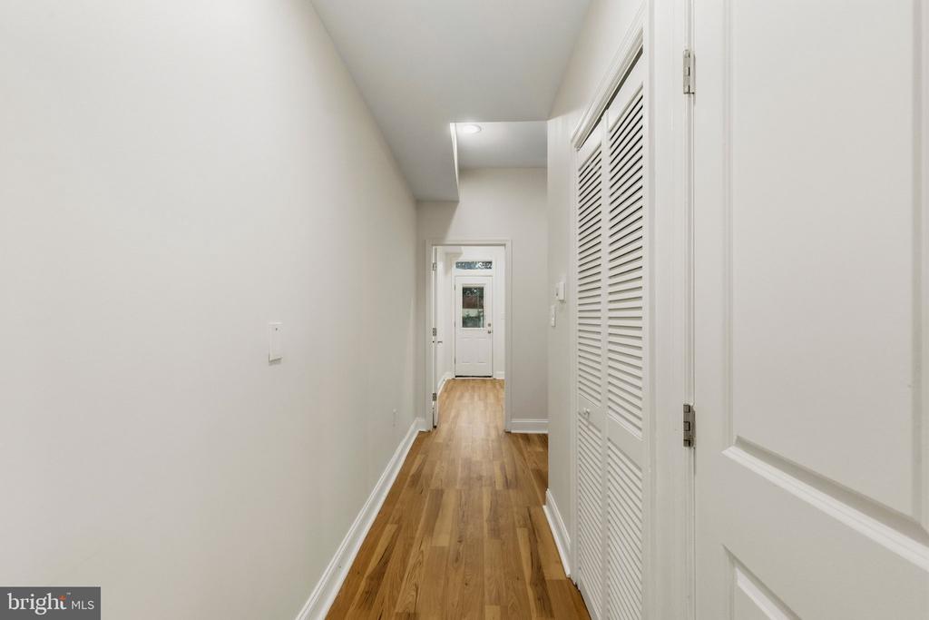 113 15TH STREET SE