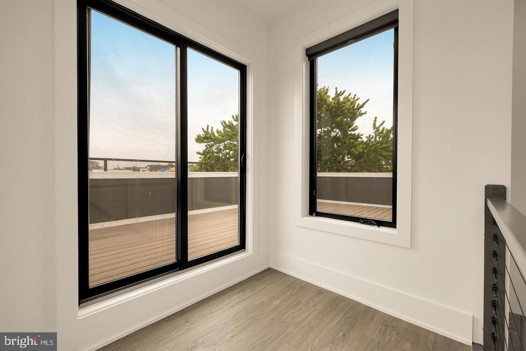 1140 OATES STREET NE Unit: 201