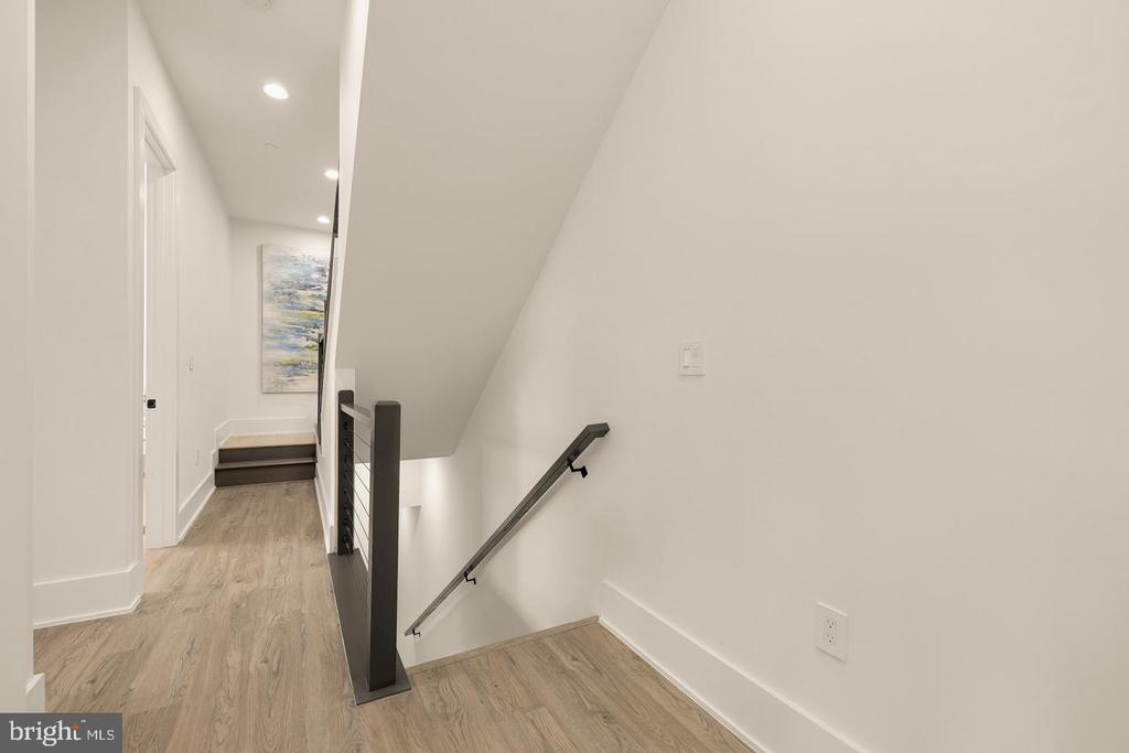 1140 OATES STREET NE Unit: 201