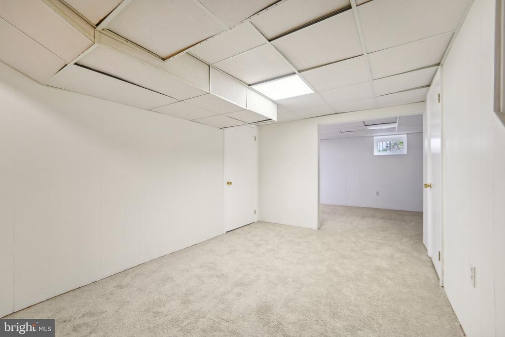 1849 Eagle Ct