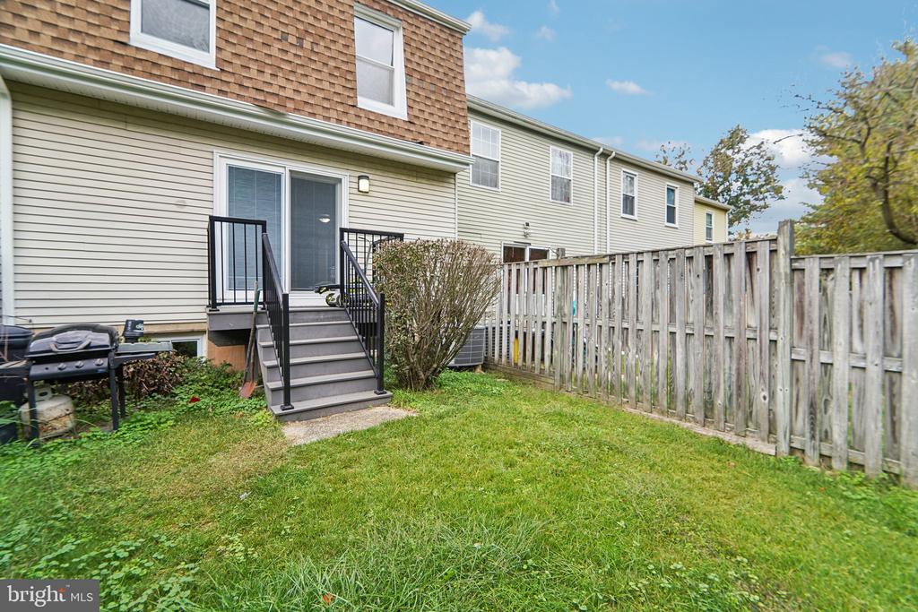 1849 Eagle Ct