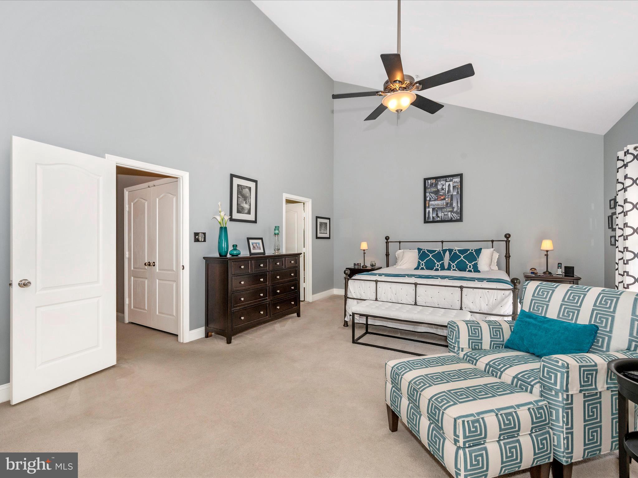 6812 CHICKADEE LANE